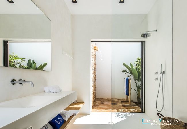 Villa in Ibiza / Eivissa - Eden