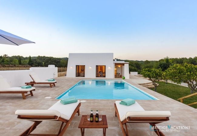 Villa in Ibiza / Eivissa - Fabienne