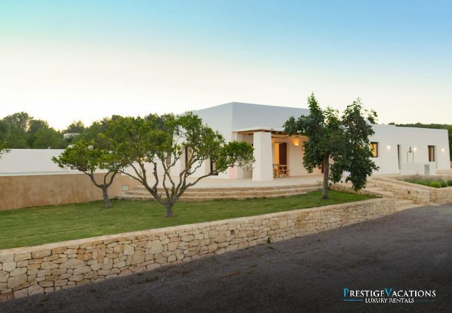Villa in Ibiza / Eivissa - Fabienne