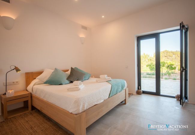 Villa in Ibiza / Eivissa - Fabienne