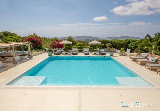 Villa in Ibiza / Eivissa - El Zafiro