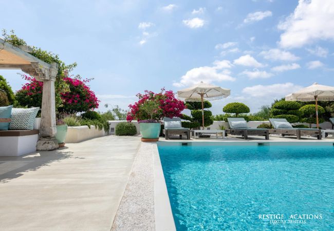 Villa in Ibiza - El Zafiro
