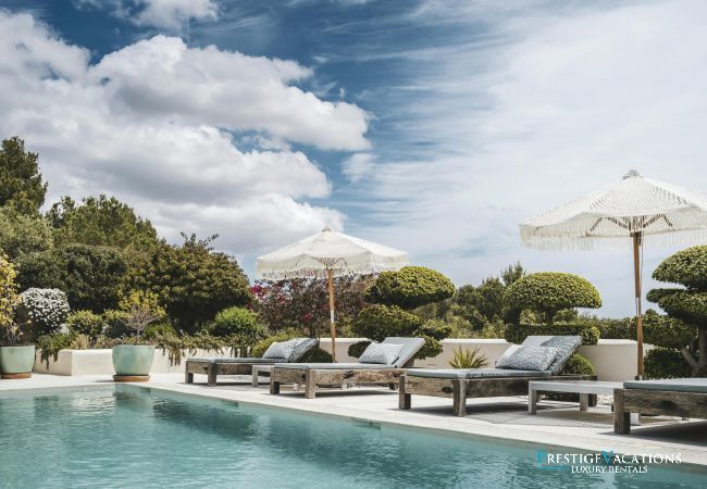 Villa in Ibiza / Eivissa - El Zafiro