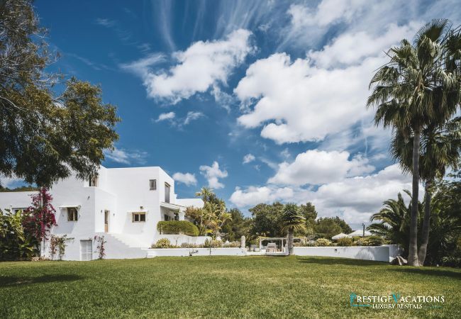 Villa in Ibiza / Eivissa - El Zafiro