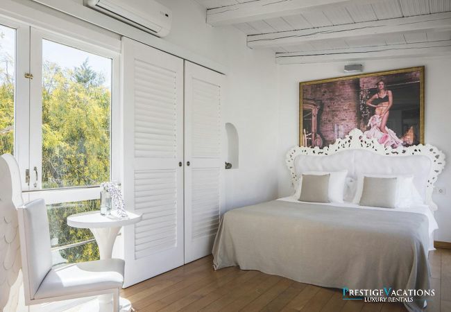 Villa in Ibiza / Eivissa - El Zafiro