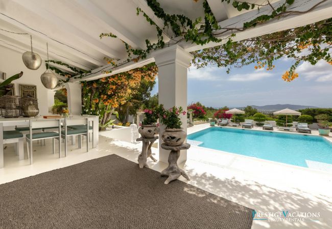 Villa in Ibiza / Eivissa - El Zafiro