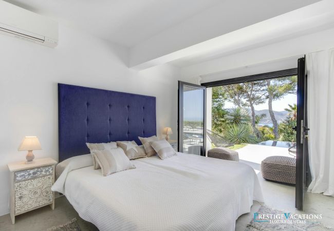 Villa in Ibiza / Eivissa - Es Vedra Style