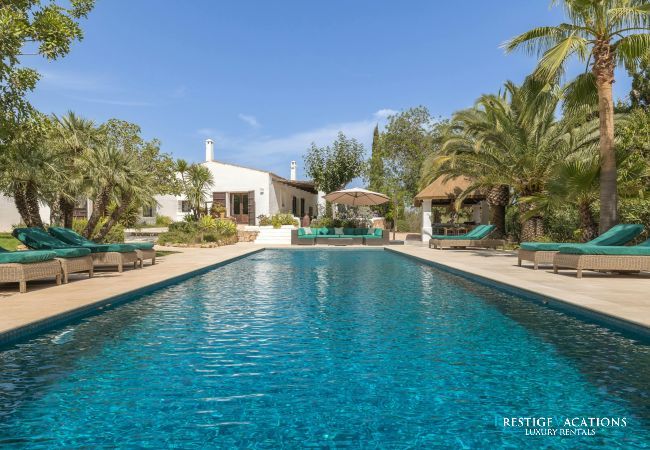 Villa in Ibiza - Finca Bonito
