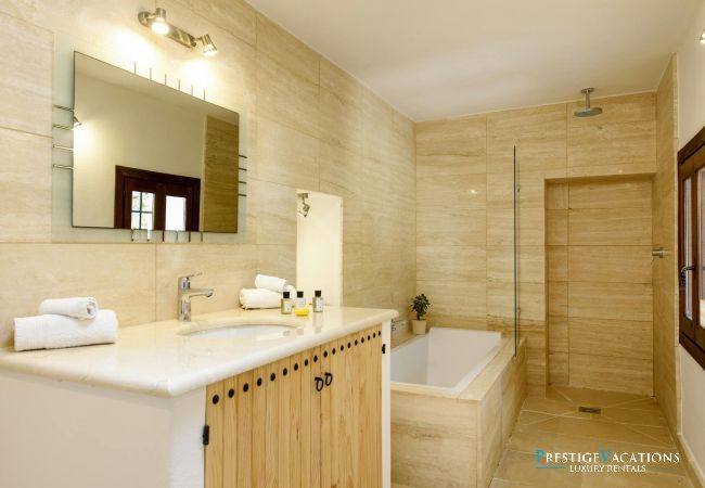 Villa in Ibiza / Eivissa - Finca Bonito