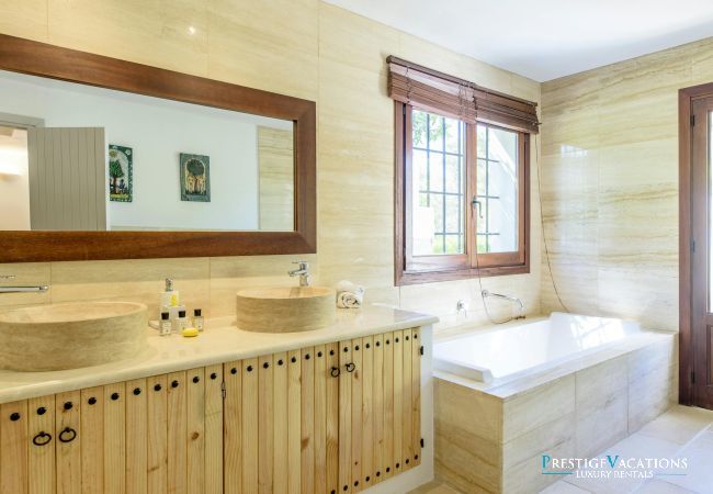 Villa in Ibiza / Eivissa - Finca Bonito