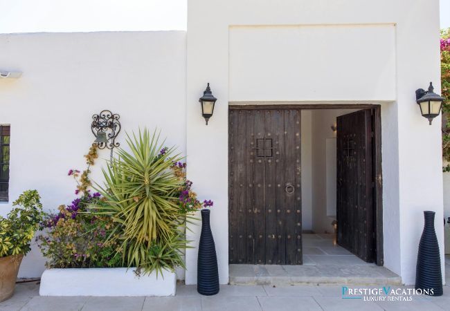 Villa in Ibiza / Eivissa - Finca Bonito