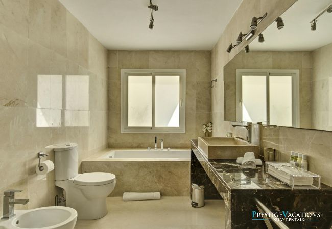 Villa in Ibiza / Eivissa - Es Cubells
