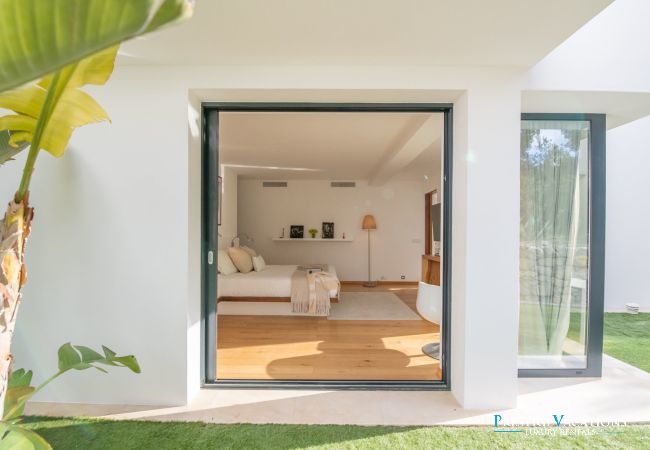 Villa in Ibiza / Eivissa - Oasis Ibiza