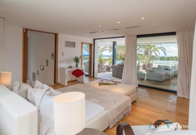 Villa in Ibiza / Eivissa - Oasis Ibiza