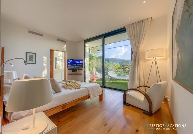 Villa in Ibiza / Eivissa - Oasis Ibiza