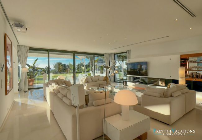 Villa in Ibiza / Eivissa - Oasis Ibiza