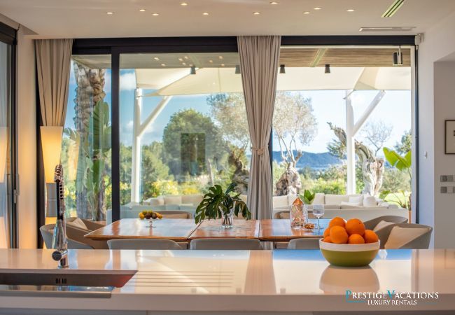 Villa in Ibiza / Eivissa - Oasis Ibiza