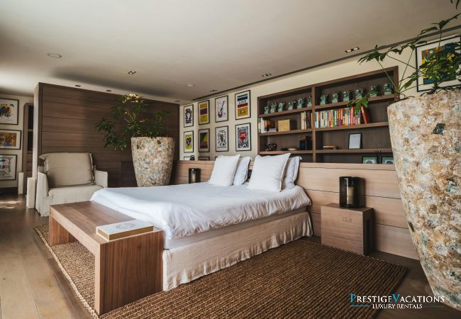 Villa in Ibiza / Eivissa - Ocean Paradise