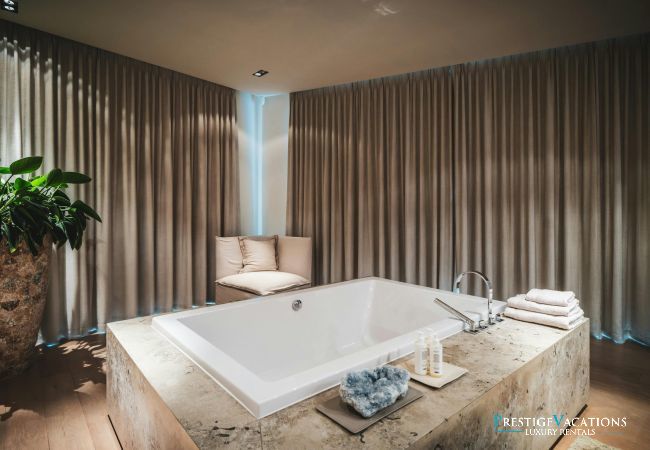 Villa in Ibiza / Eivissa - Ocean Paradise