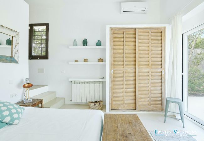 Villa in Ibiza / Eivissa - San Agustin