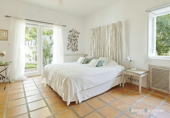 Villa in Ibiza / Eivissa - San Agustin