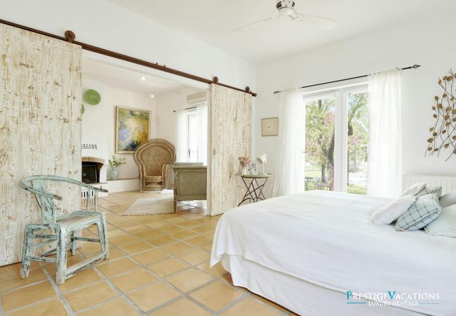 Villa in Ibiza / Eivissa - San Agustin