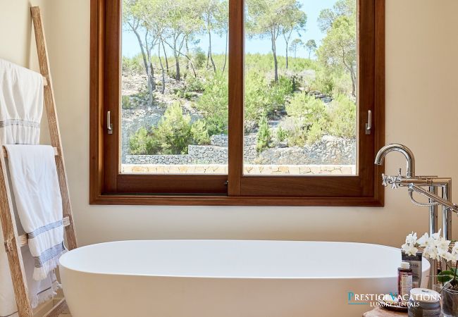 Villa in Ibiza / Eivissa - Serena Vista