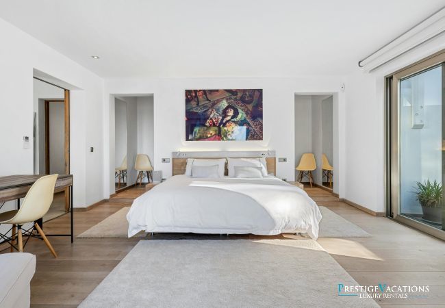Villa in Ibiza / Eivissa - Sunset Paradise