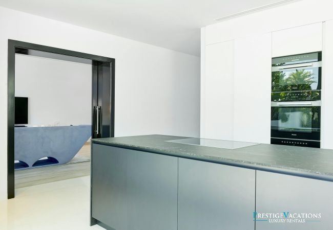 Villa in Ibiza / Eivissa - La Costa