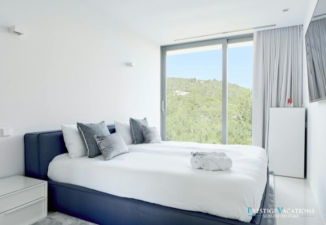Villa in Ibiza / Eivissa - La Costa