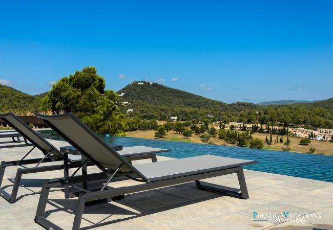 Villa in Ibiza / Eivissa - Minimal