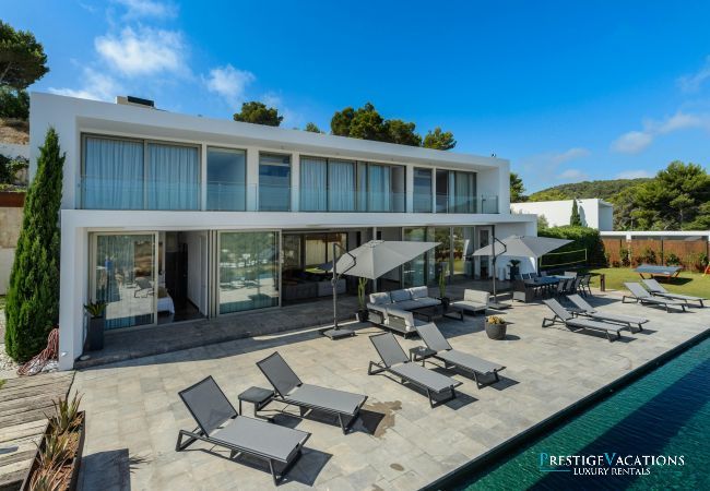 Villa in Ibiza - Minimal