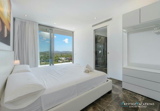 Villa in Ibiza / Eivissa - Minimal