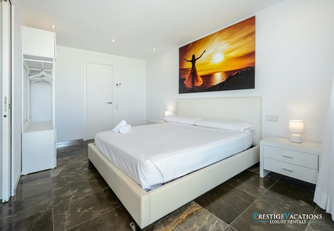 Villa in Ibiza / Eivissa - Minimal