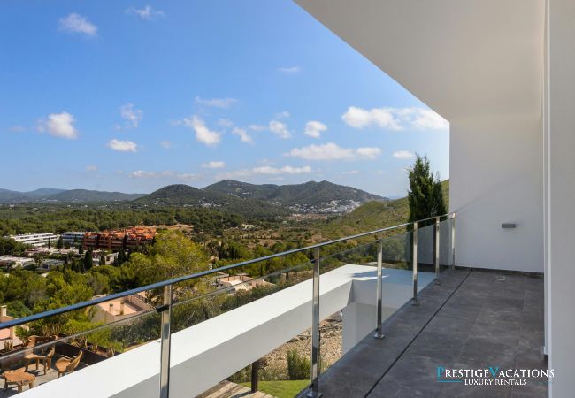 Villa in Ibiza / Eivissa - Minimal
