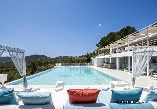 Villa in Ibiza / Eivissa - Pazu