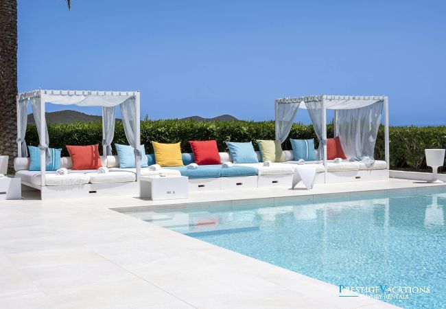 Villa in Ibiza / Eivissa - Pazu