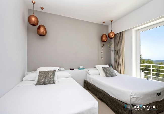 Villa in Ibiza / Eivissa - Pazu