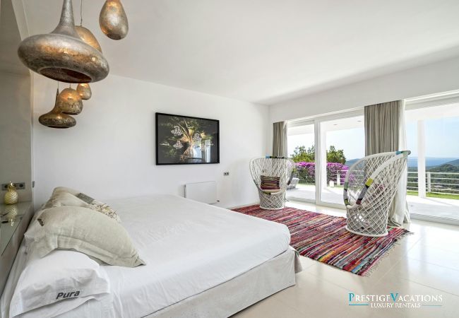 Villa in Ibiza / Eivissa - Pazu