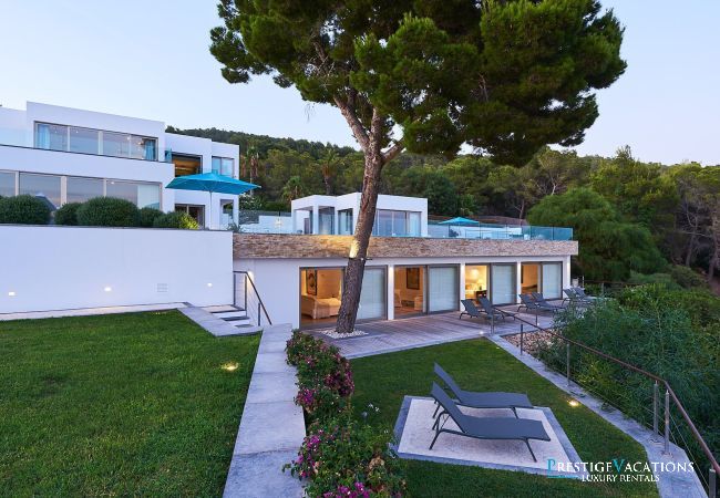 Villa in Ibiza / Eivissa - Vista Azul