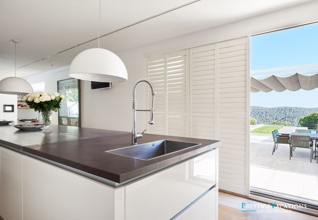 Villa in Ibiza / Eivissa - Vista Azul