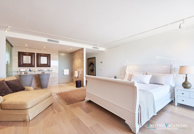 Villa in Ibiza / Eivissa - Vista Azul