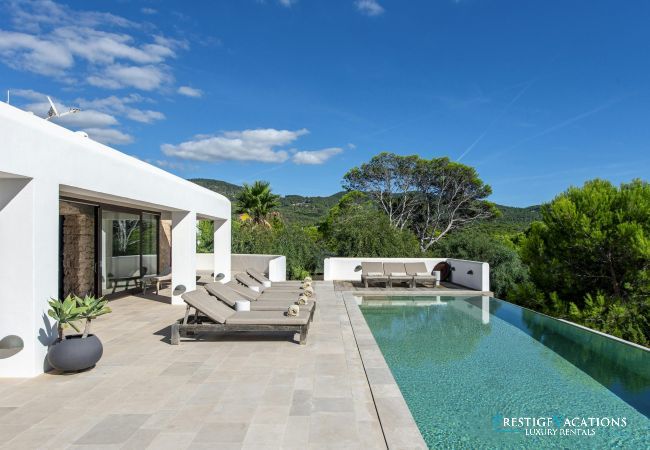 Villa in Ibiza - Viviana