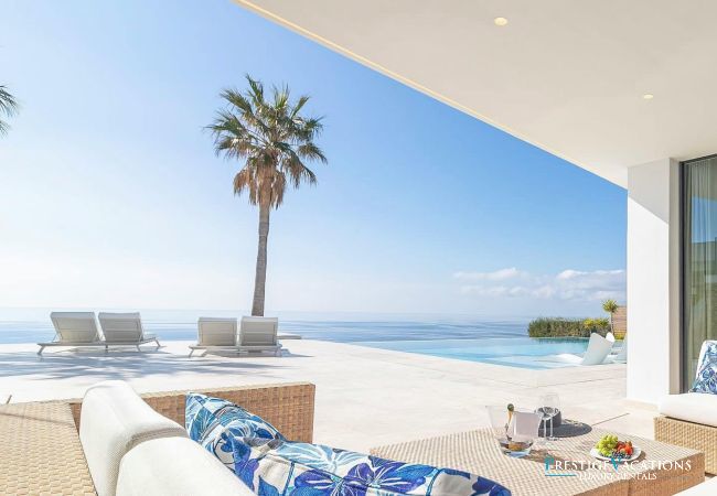 Villa in Port d' Andratx - La Mola Deluxe