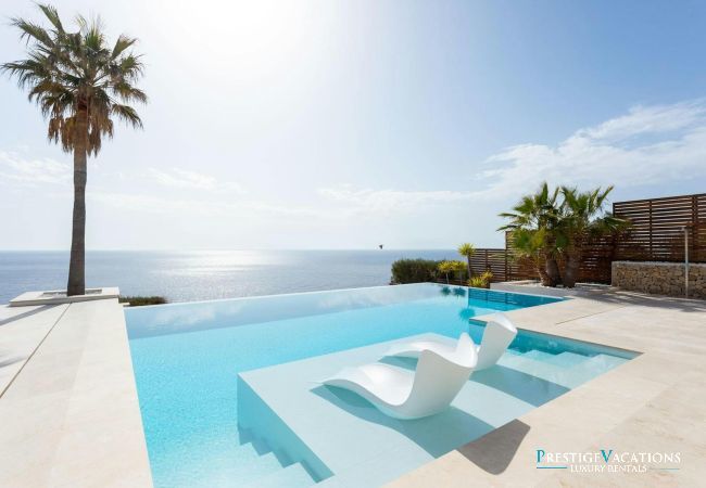Villa in Port d' Andratx - La Mola Deluxe