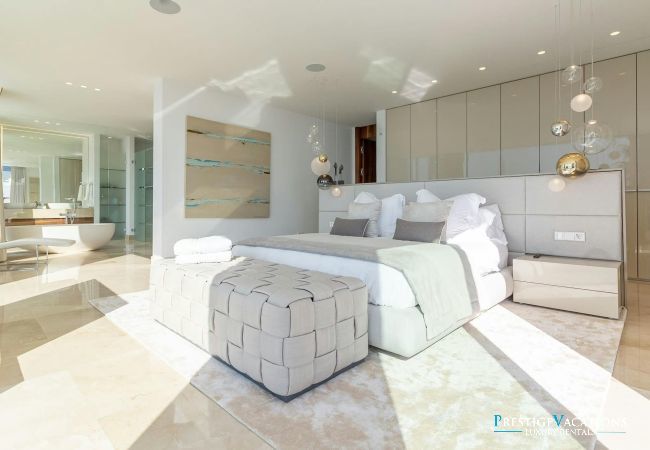 Villa in Port d' Andratx - La Mola Deluxe