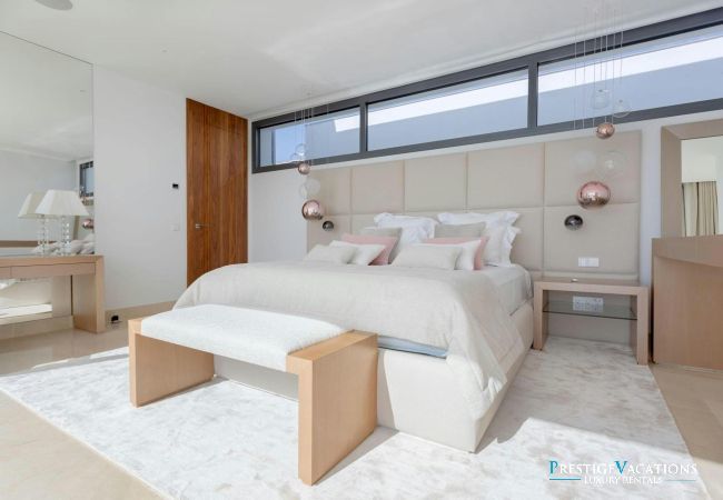 Villa in Port d' Andratx - La Mola Deluxe