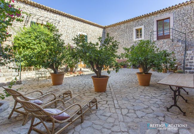 Villa in Valldemossa - La Sonrisa