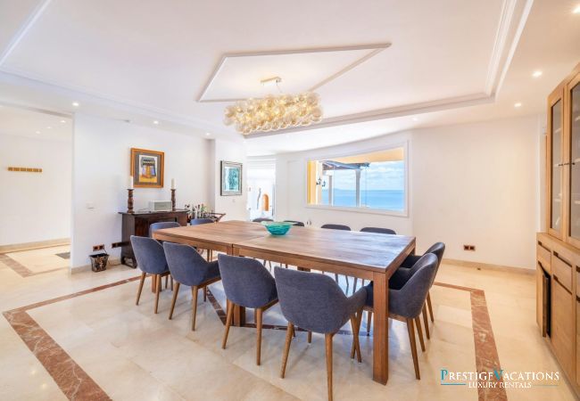 Villa in Badia Grand - Cabello Villa in Badia Grand - Cabello