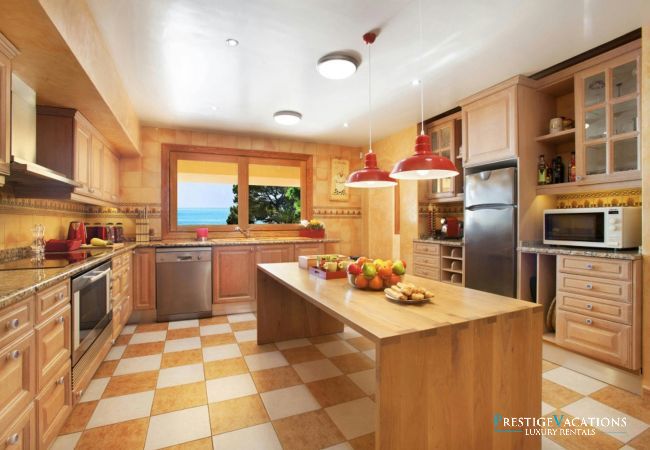 Villa in Badia Grand - Cabello Villa in Badia Grand - Cabello